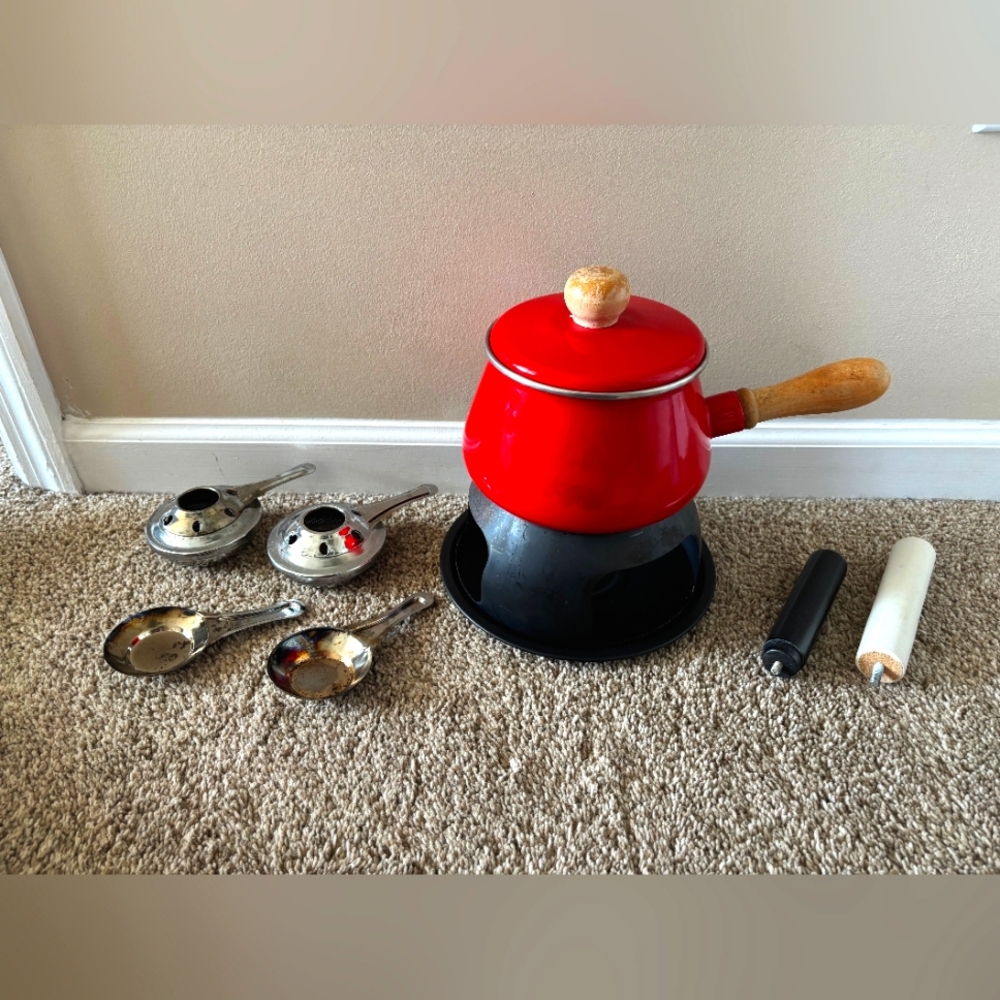 Vintage Fondue Pot, Stand & accessories